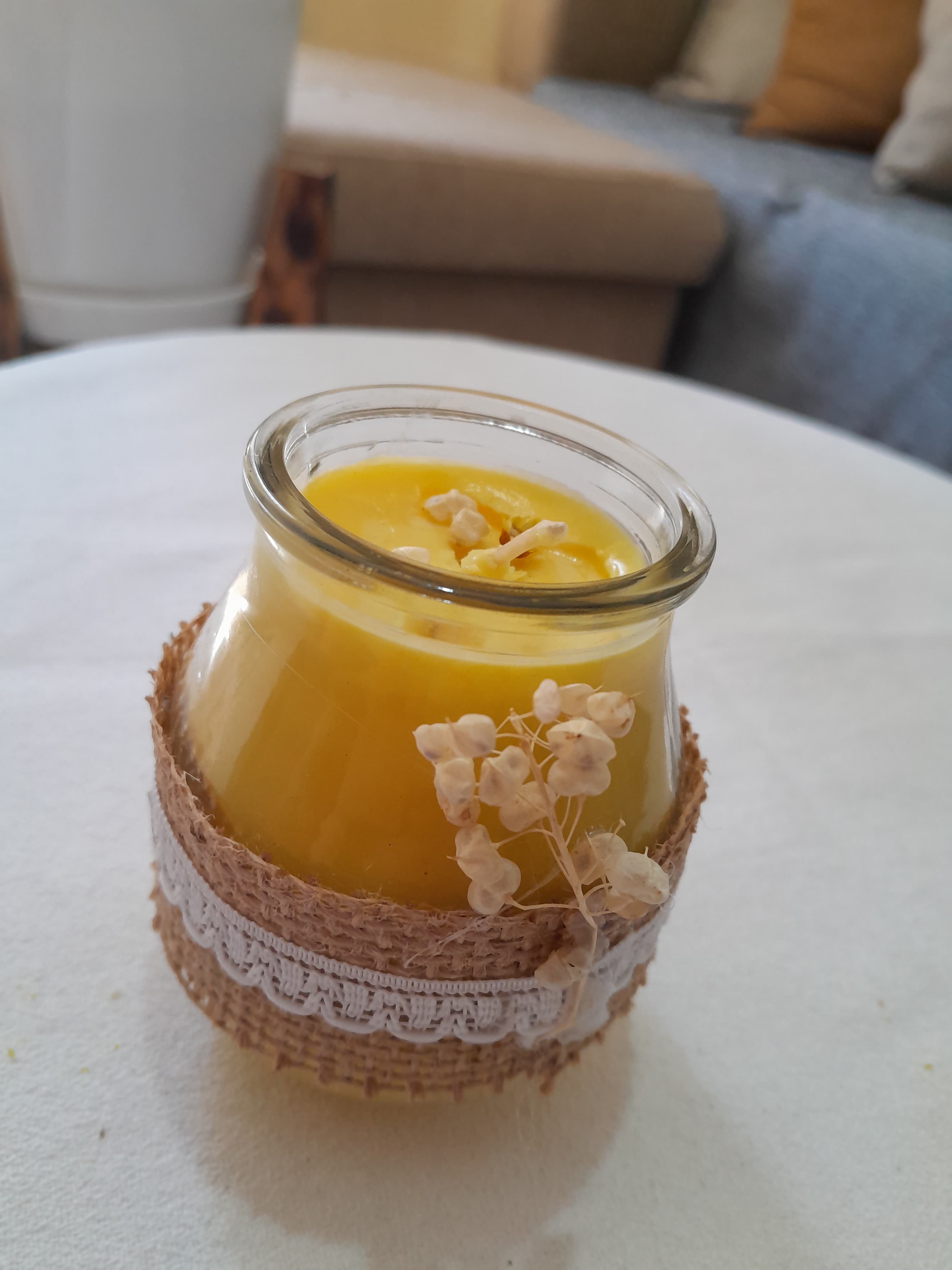 Vela en Frasco con decoración 4