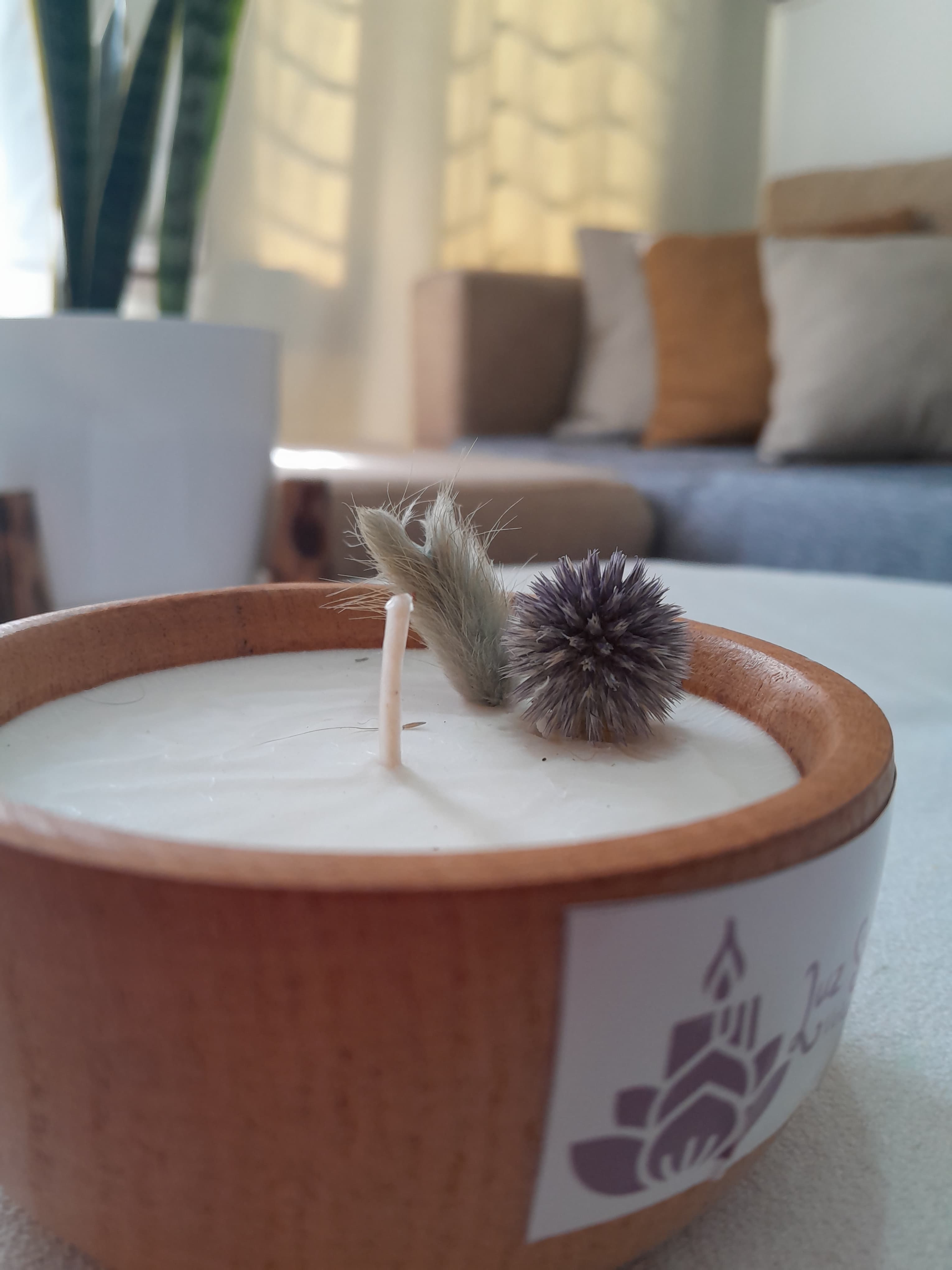 Vela en cuenco de madera 1