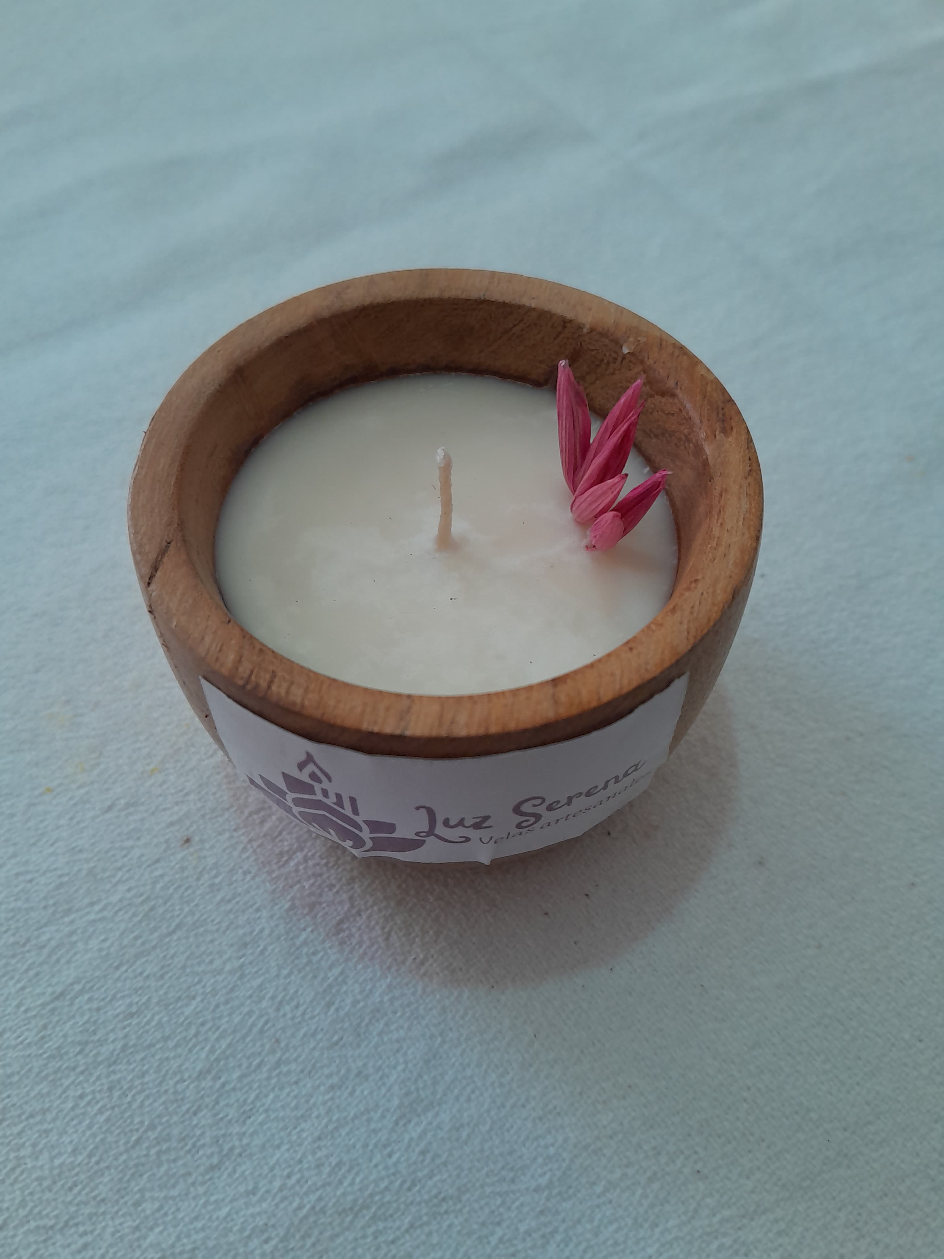 Vela en cuenco de madera 3